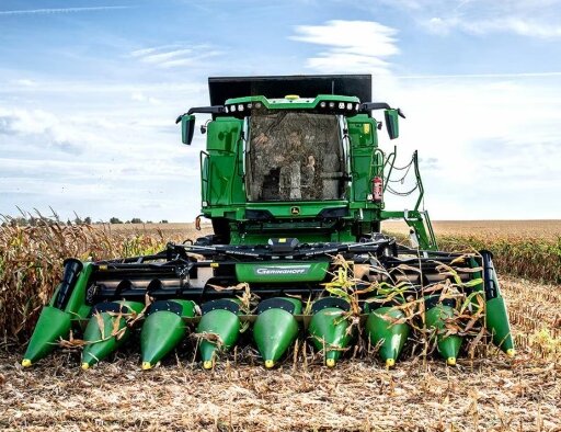 Комбайн T6 600